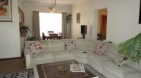 Lounges - 22 square meters of property in Bonaero Park