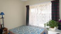 Bed Room 1 - 12 square meters of property in Bonaero Park