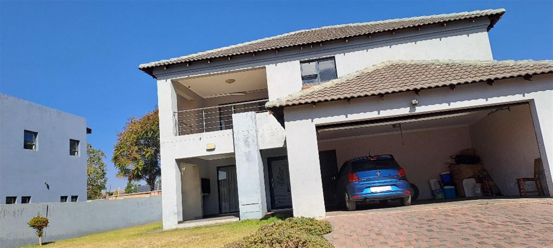 Front View of property in Theresapark