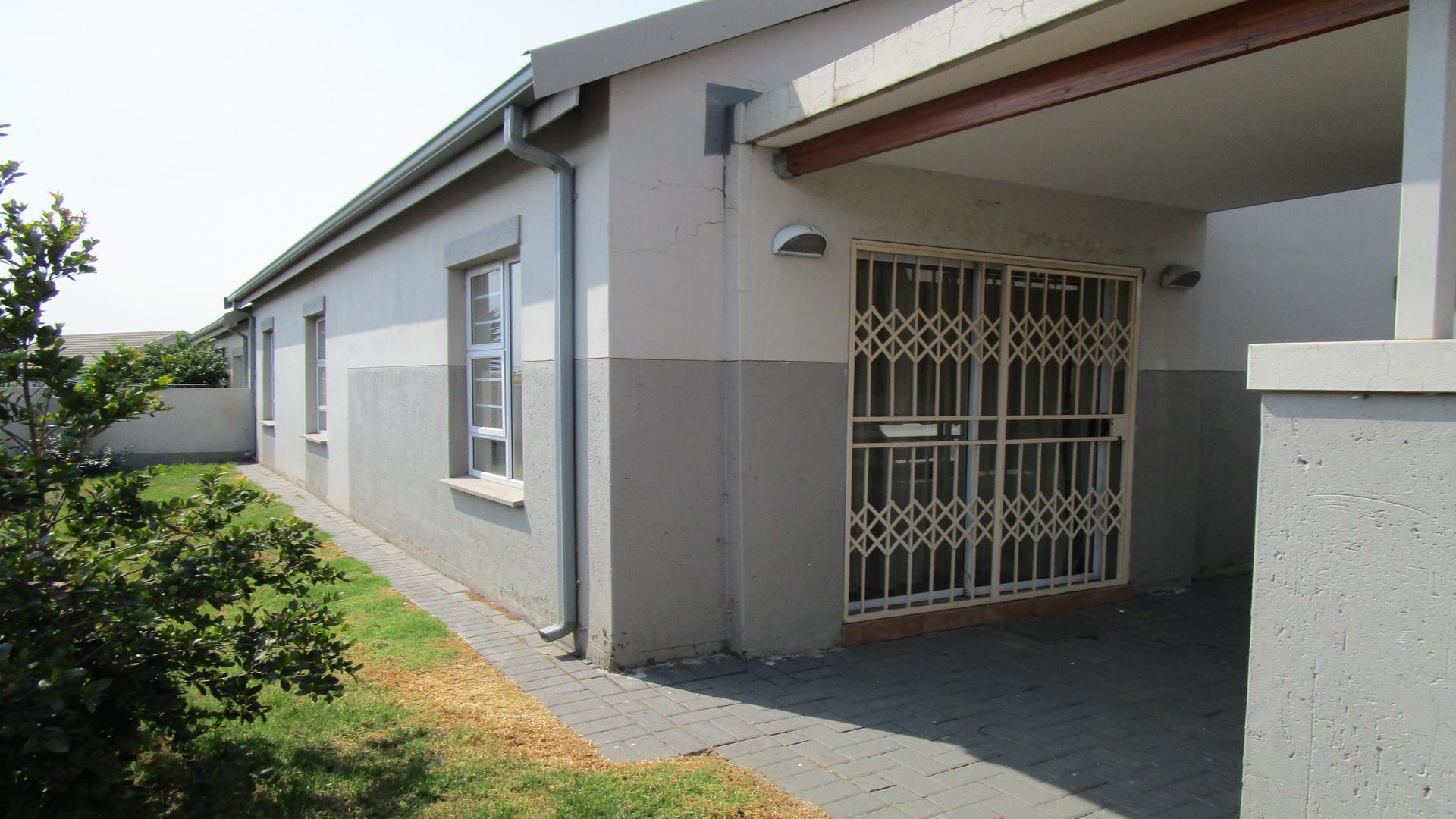 Front View of property in Emalahleni (Witbank) 