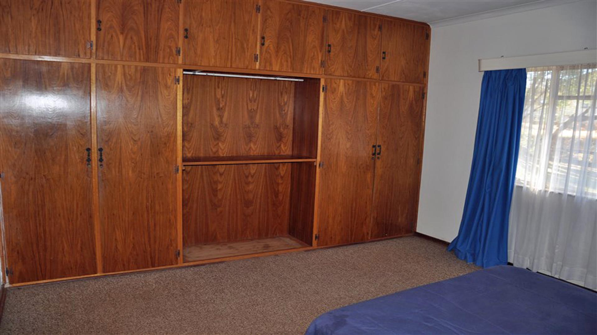 Main Bedroom - 13 square meters of property in Kuruman