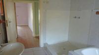 Bathroom 1 - 9 square meters of property in Northmead