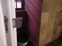 Bathroom 1 of property in Kibler Park