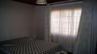 Bed Room 1 - 12 square meters of property in Howick