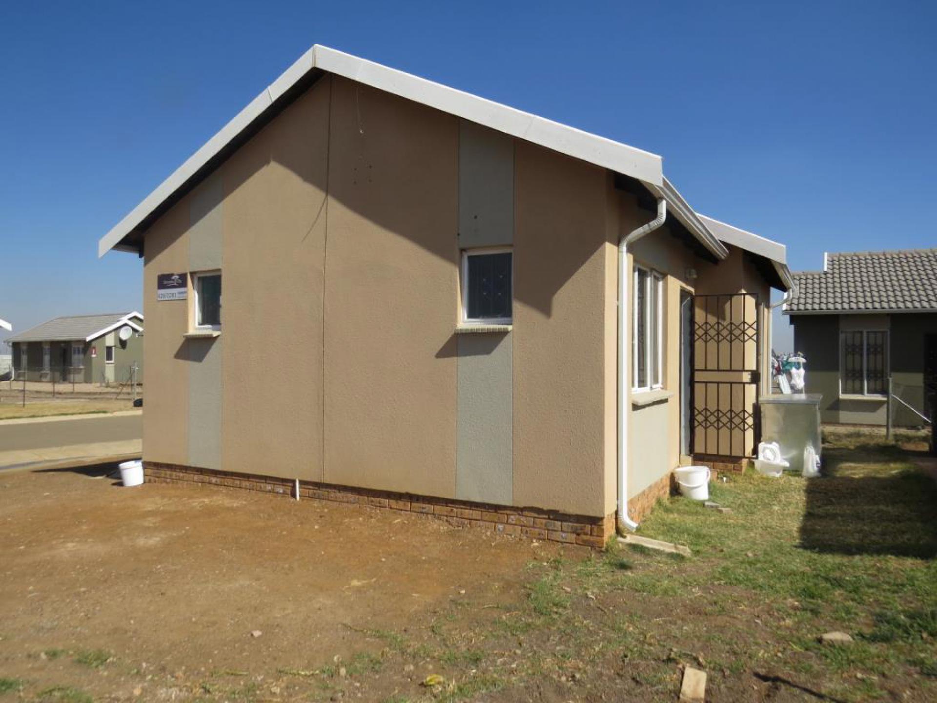 2 Bedroom House for Sale For Sale in Savanna City MR238575 MyRoof