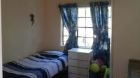 Bed Room 1 - 10 square meters of property in Kameelfontein