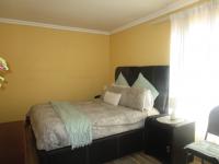Bed Room 1 - 15 square meters of property in Cosmo City
