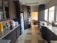 Kitchen - 28 square meters of property in Albemarle