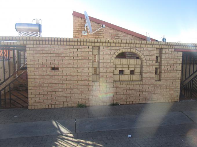 Standard Bank EasySell 2 Bedroom House for Sale in Westbury