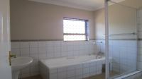 Bathroom 1 - 10 square meters of property in Cashan