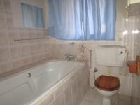 Bathroom 1 - 4 square meters of property in Azaadville