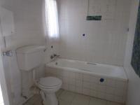 Bathroom 2 - 13 square meters of property in Azaadville