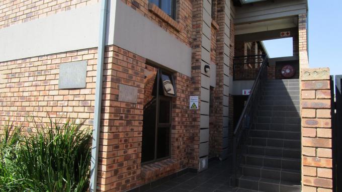 2 Bedroom Apartment for Sale For Sale in Boksburg - Private Sale - MR238930