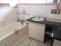 Bathroom 1 - 9 square meters of property in Rowhill