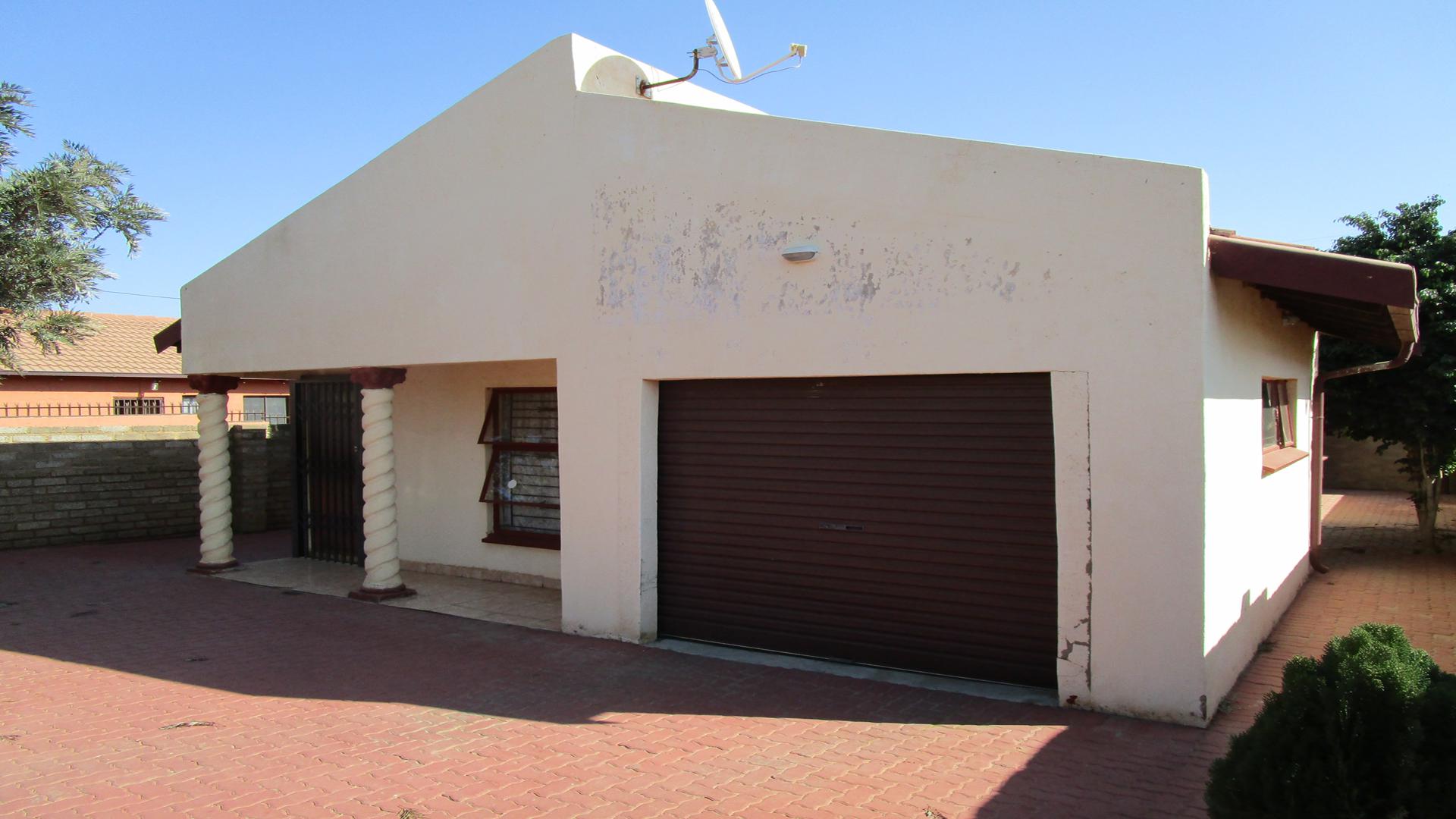 Standard Bank EasySell 3 Bedroom House for Sale in Mabopane