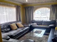 Lounges - 12 square meters of property in Atteridgeville