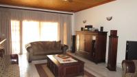Lounges - 29 square meters of property in Dalpark