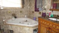 Main Bathroom - 7 square meters of property in Dalpark