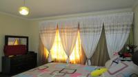 Main Bedroom - 17 square meters of property in Emalahleni (Witbank) 
