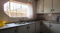 Scullery - 11 square meters of property in Emalahleni (Witbank) 