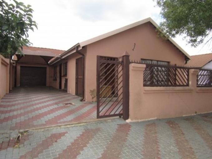 Houses For Sale in Lotus Gardens MyRoof.co.za