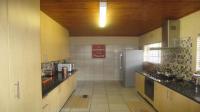 Kitchen - 33 square meters of property in Henley-on-Klip