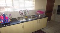 Scullery - 8 square meters of property in Henley-on-Klip