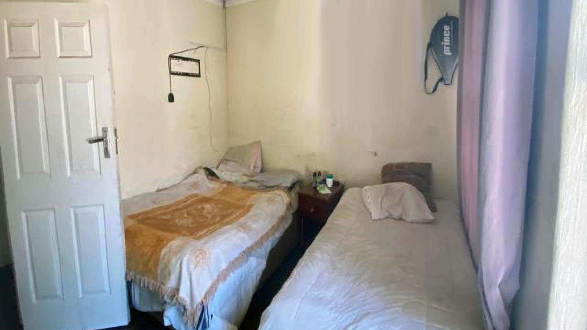 Bed Room 3 of property in Birchleigh North