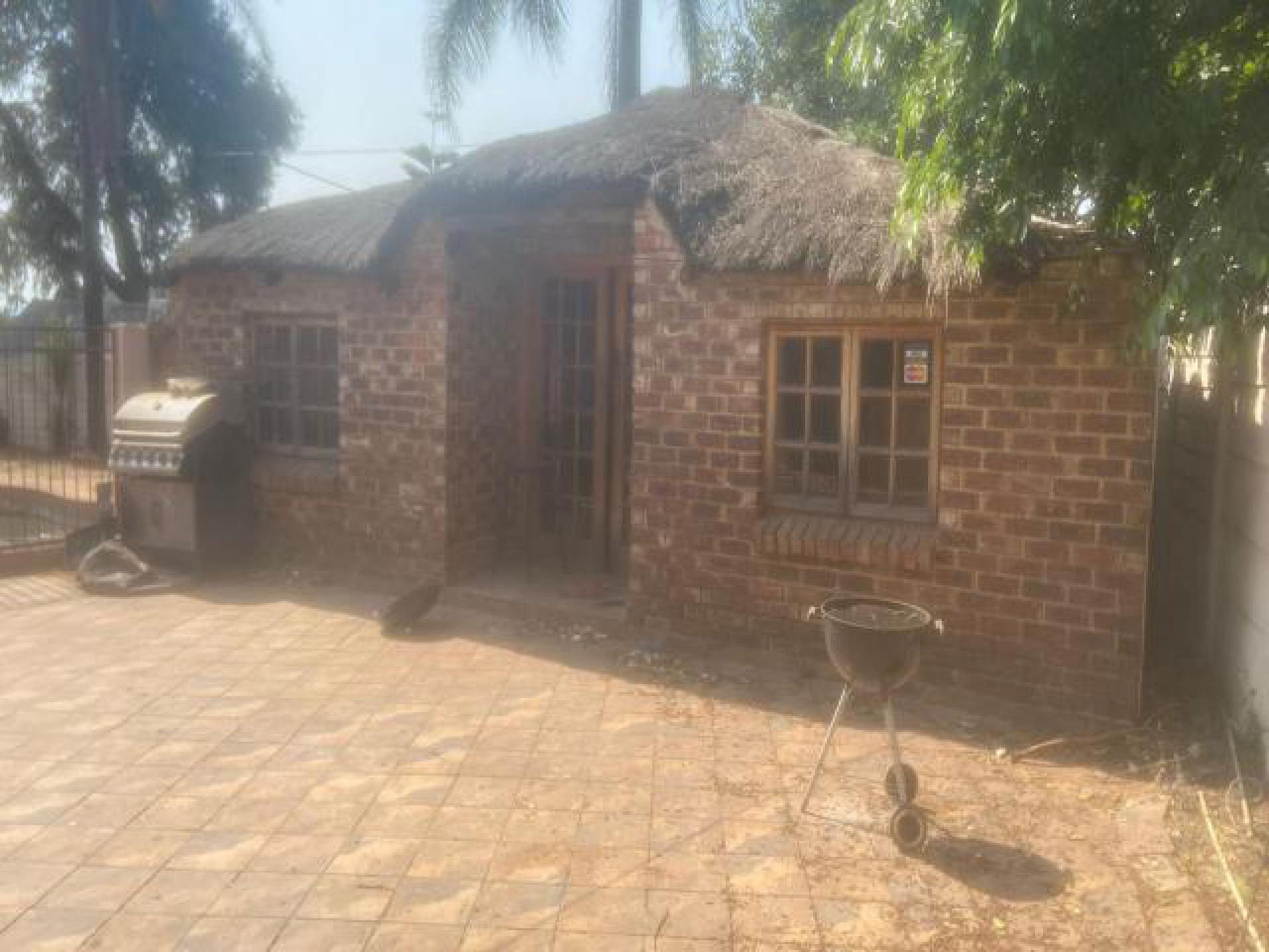 Backyard of property in Birchleigh North