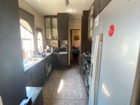 Kitchen of property in Birchleigh North