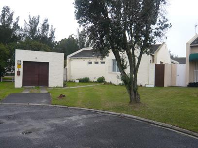 4 Bedroom House for Sale For Sale in Edgemead - Home Sell - MR24259