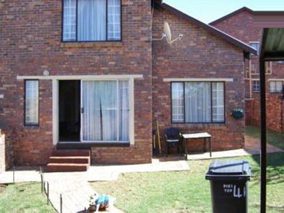 3 Bedroom House for Sale For Sale in Johannesburg North - Private Sale - MR24281