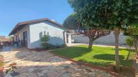 Front View of property in Protea Glen