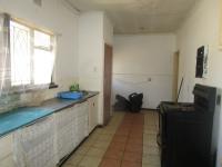 Kitchen - 15 square meters of property in Sasolburg