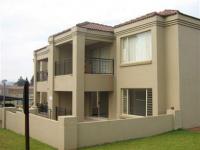 2 Bedroom 2 Bathroom Simplex for sale in Wilgeheuwel 