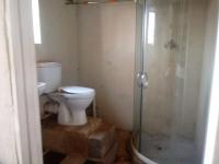 Bathroom 3+ - 33 square meters of property in Rothdene