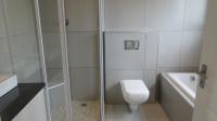 Main Bathroom - 6 square meters of property in Parklands