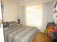 Bed Room 3 - 16 square meters of property in Greenhills