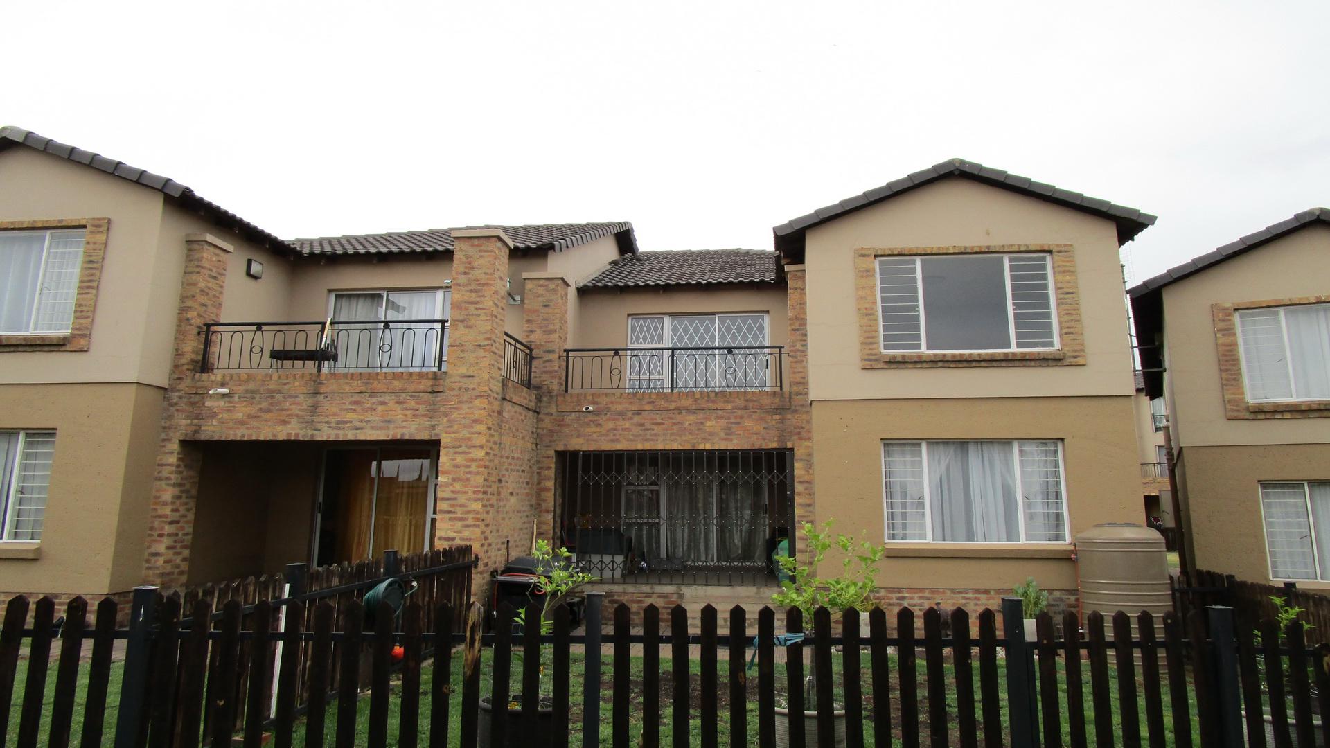 Standard Bank EasySell 2 Bedroom Sectional Title for Sale in Emalahleni