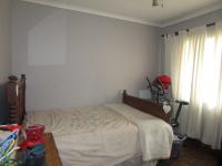 Bed Room 2 - 15 square meters of property in Vaalpark