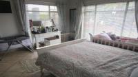 Bed Room 1 - 31 square meters of property in Ravenswood