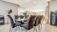 Dining Room - 22 square meters of property in Fourways