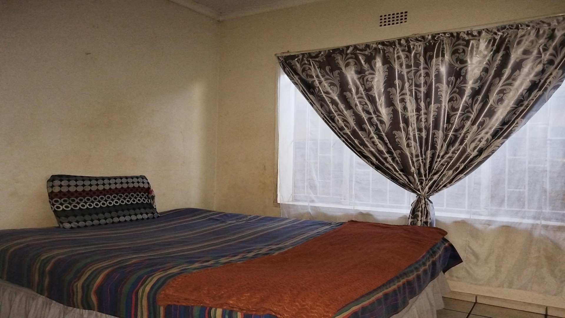 Bed Room 1 of property in Sebokeng