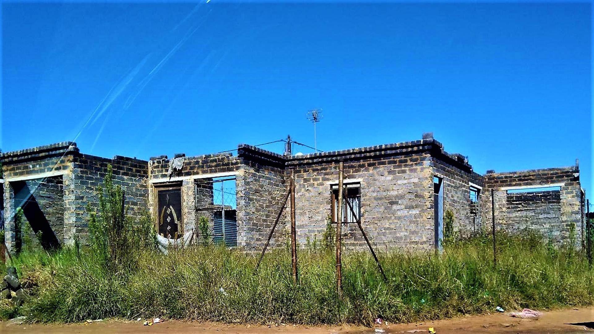Front View of property in Bophelong