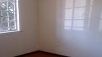 Bed Room 1 - 31 square meters of property in Oberholzer