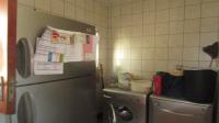 Kitchen - 23 square meters of property in Brackenhurst