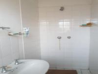 Main Bathroom - 3 square meters of property in Birch Acres