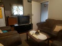 Lounges of property in Marblehall