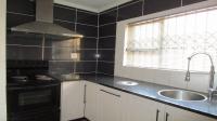 Kitchen - 13 square meters of property in Mooinooi