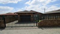 3 Bedroom 2 Bathroom House for Sale for sale in Emalahleni (Witbank) 